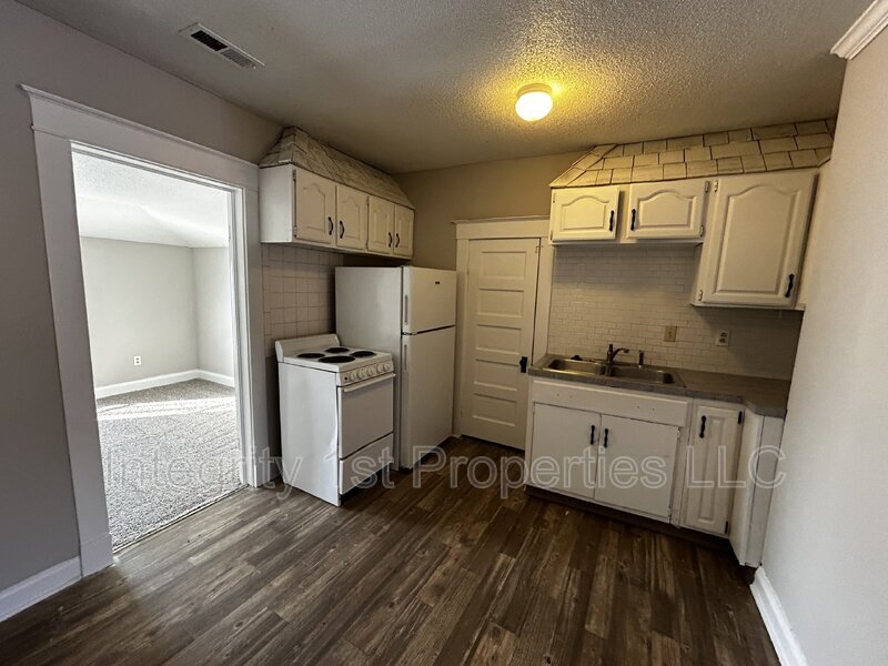 1109 E Truman Rd Unit B, Independence, MO 64050 Condo for Rent in