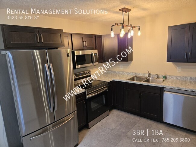 Foto del edificio - 3523 SE 8th St