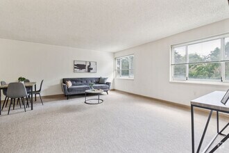 Building Photo - 1711 Bellevue Ave