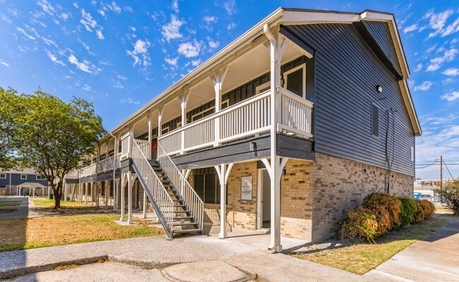 Foto del edificio - Sussex Manor Apartments