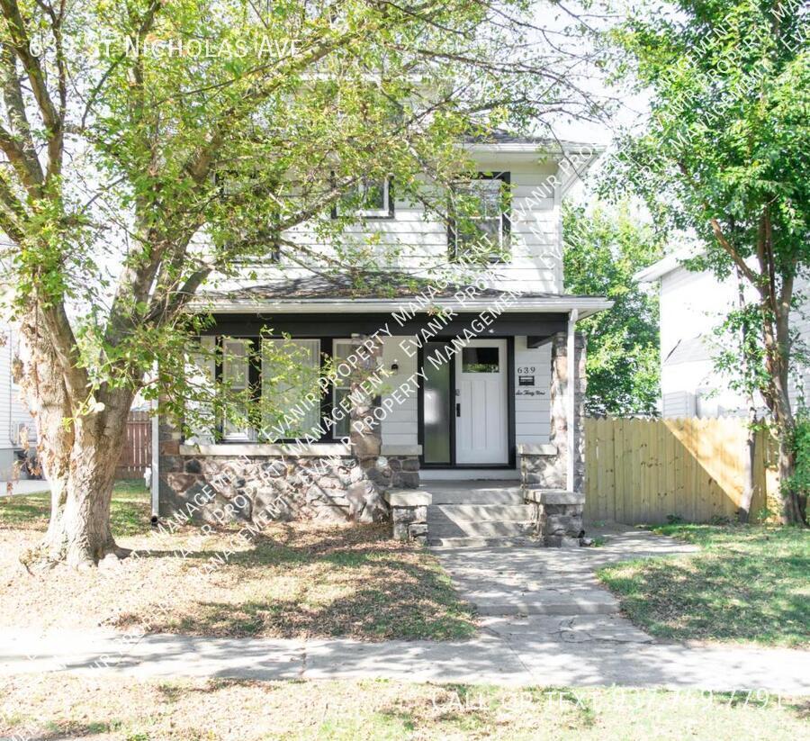 Foto principal - 639 St Nicholas Ave