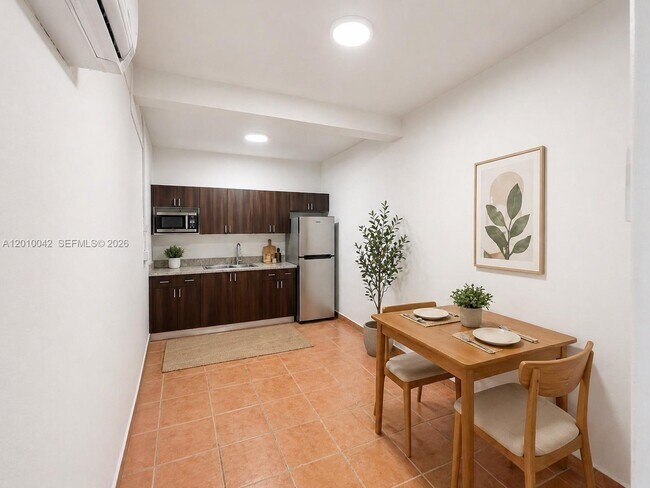 Foto del edificio - 7532 NW 176th St