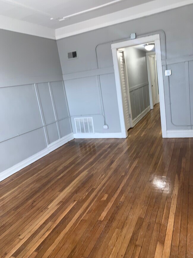 Foto del edificio - 6432 S Ellis Ave