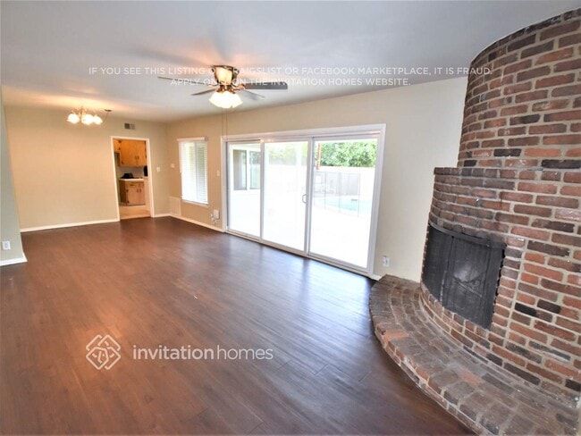Building Photo - 8852 Casaba Ave