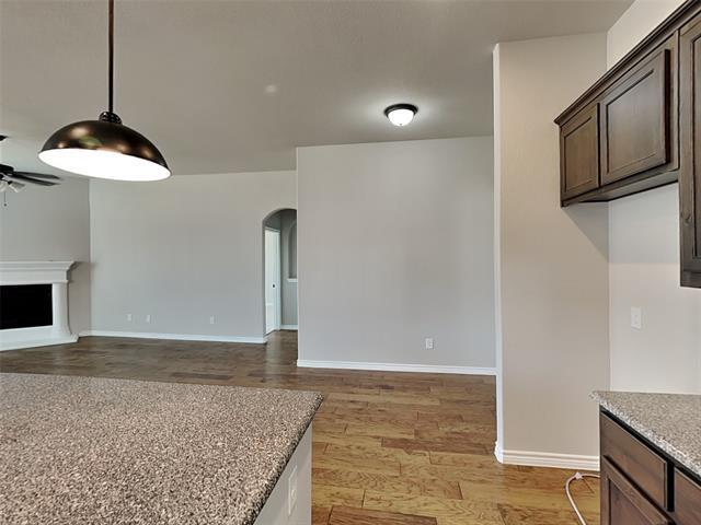 Foto del edificio - 1008 Legacy Oaks