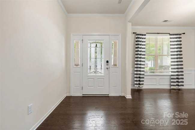 Building Photo - 1020 Bannister Rd