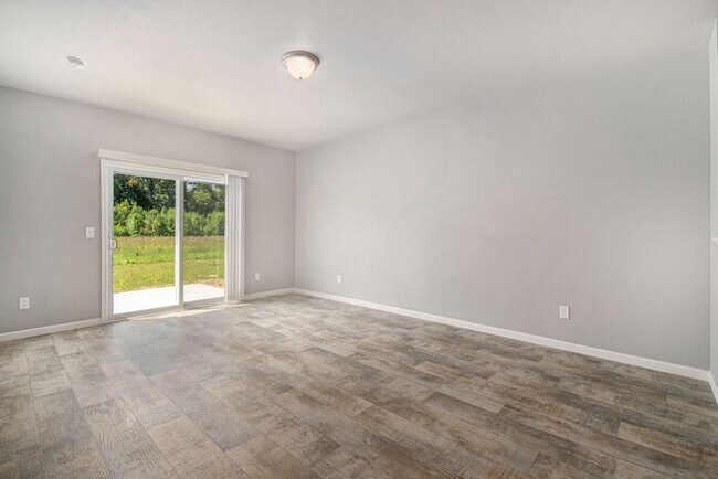 Foto del edificio - Limited-Time Offer: Sign your lease by March 31 and enjoy 1 month free rent.