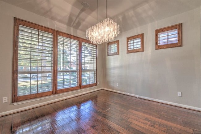 Building Photo - 17106 Tupelo Garden Cir