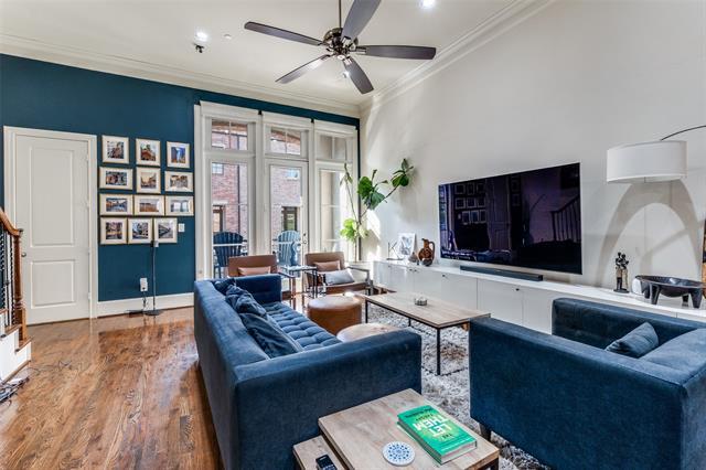 Building Photo - 2171 Helsminster Dr