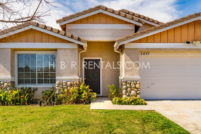 Building Photo - Charming 4-Bed Gem in Tracy with Spacious ...