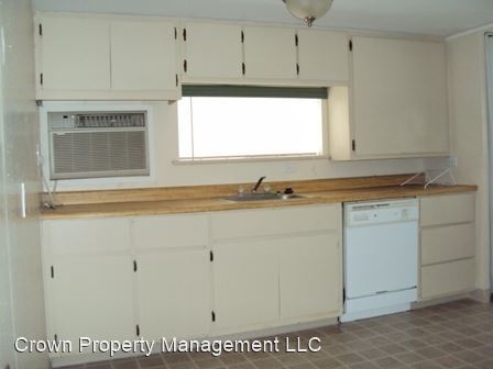 Building Photo - 2 br, 1 bath House - 605 Sanford Ave