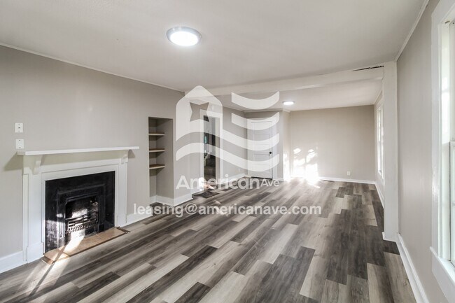 Foto del edificio - 5739 Springhill Ave