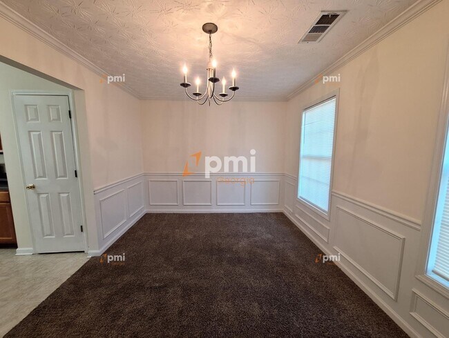 Building Photo - 1938 Bertha Ct