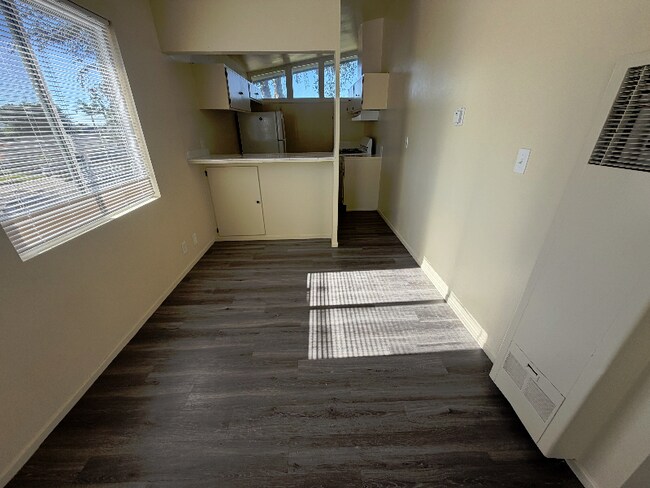 Foto del edificio - 700 N East End Ave