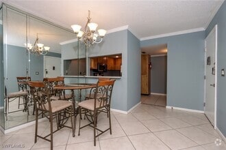 Building Photo - 6110 Whiskey Creek Dr