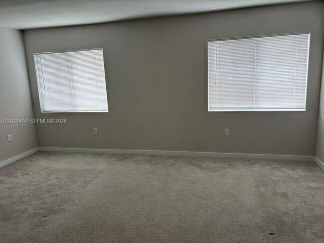 Foto del edificio - 440 NW 11th St