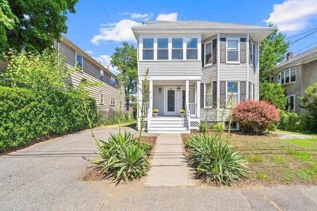 Building Photo - 50 Beechwood Ave