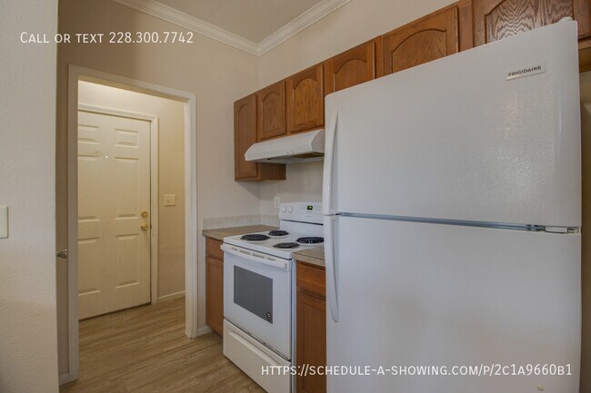 Foto del edificio - 12203 Artes St