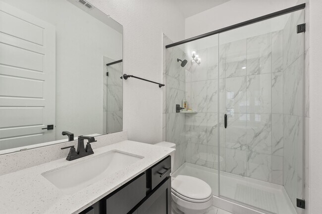 Foto del edificio - 30330 Parkside Passage Dr