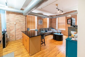 Foto del edificio - 420 S Clinton St