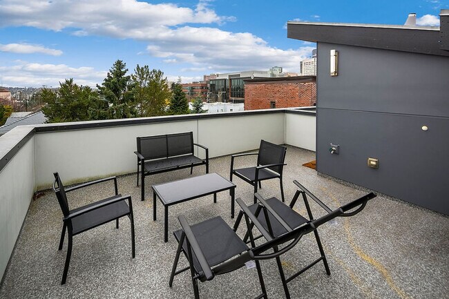 Foto del edificio - 935 13th Ave