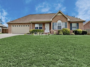 Building Photo - 9009 Lomond Dr