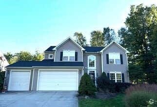 Building Photo - 9254 Ashcroft Ln