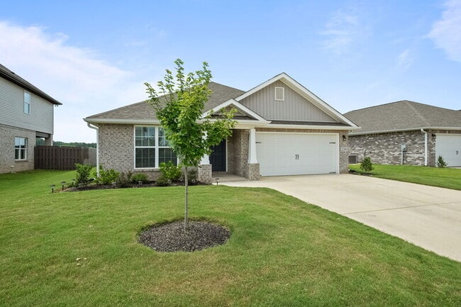 Foto del edificio - 236 Cherry Laurel Dr