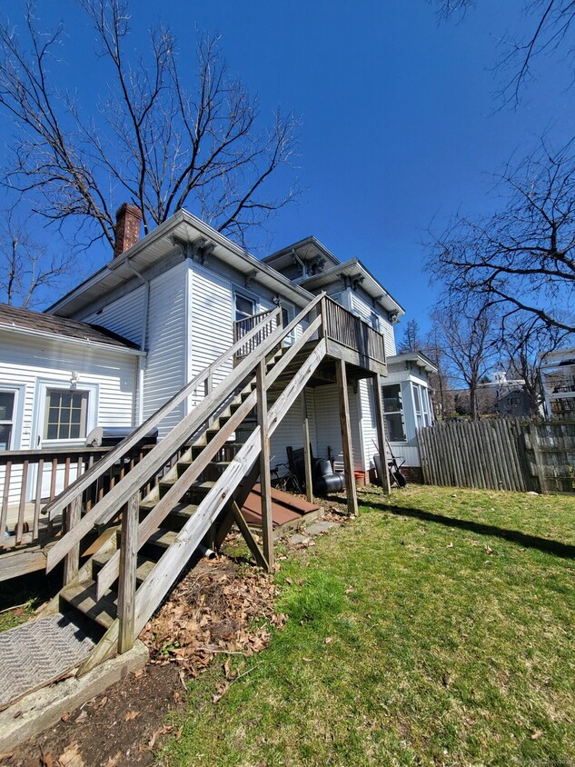 Primary Photo - 34 West St