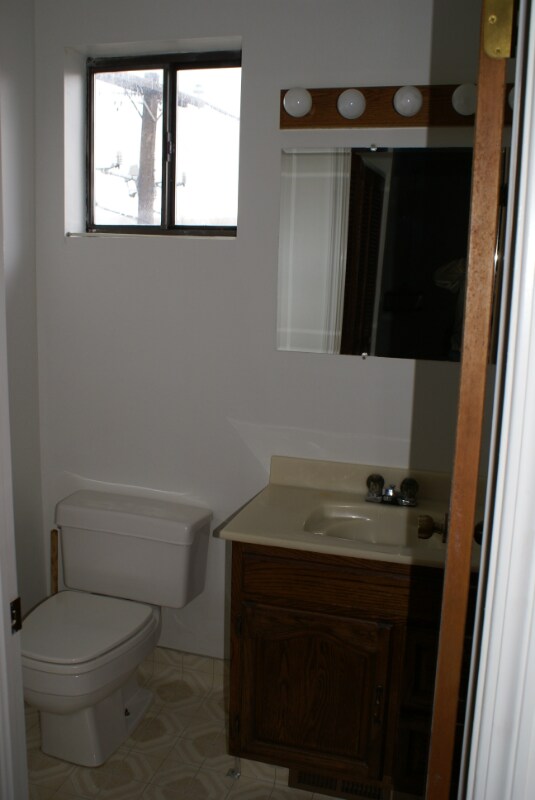 Building Photo - 2457 S Imperial St