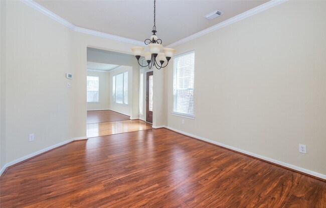 Foto del edificio - 26114 Sandersgate Ln