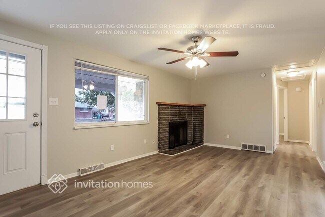 Building Photo - 250 Aspen Dr