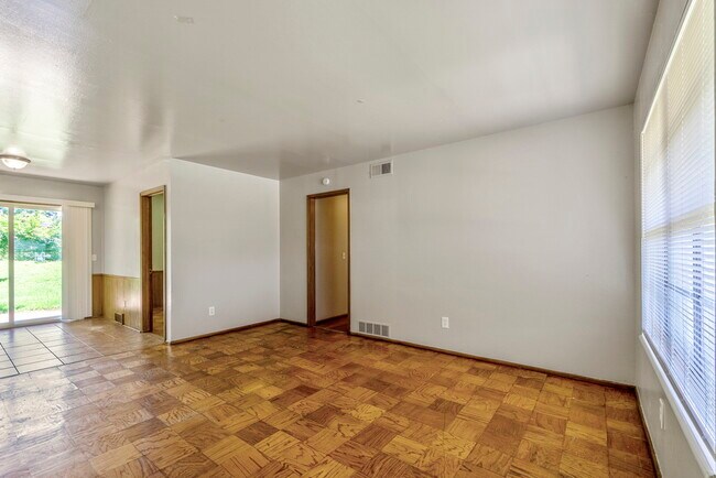 Foto del edificio - 1509 NE 33rd St