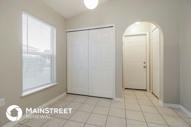 Foto del edificio - 13951 Econ Woods Ln