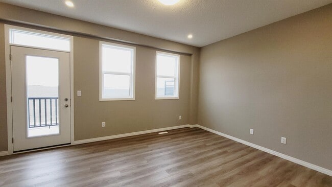 Building Photo - 2072 Wonnacott Way SW