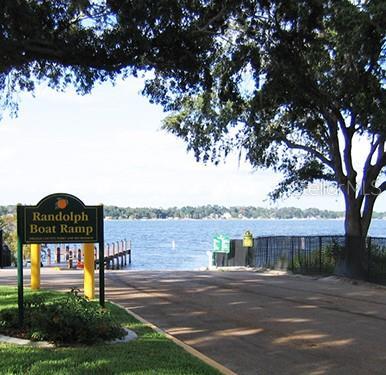 Foto del edificio - 5343 Hansel Ave