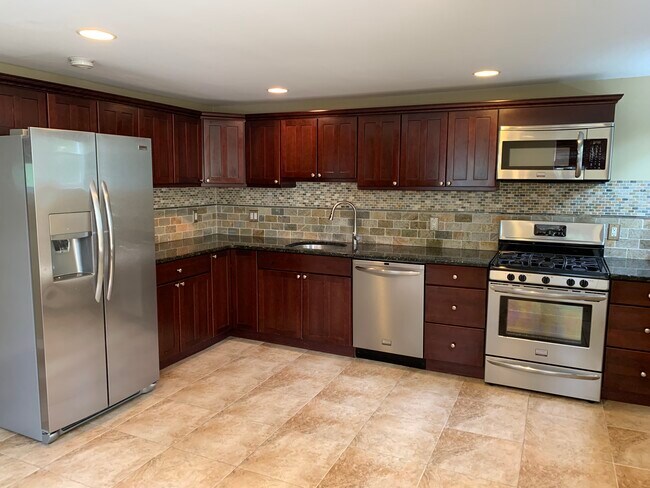 Kitchen - 9 Mechanic St