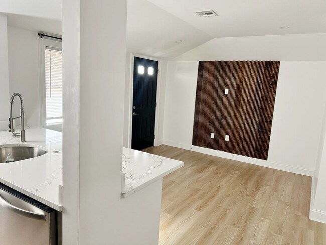 Foto del edificio - 55 Huron St