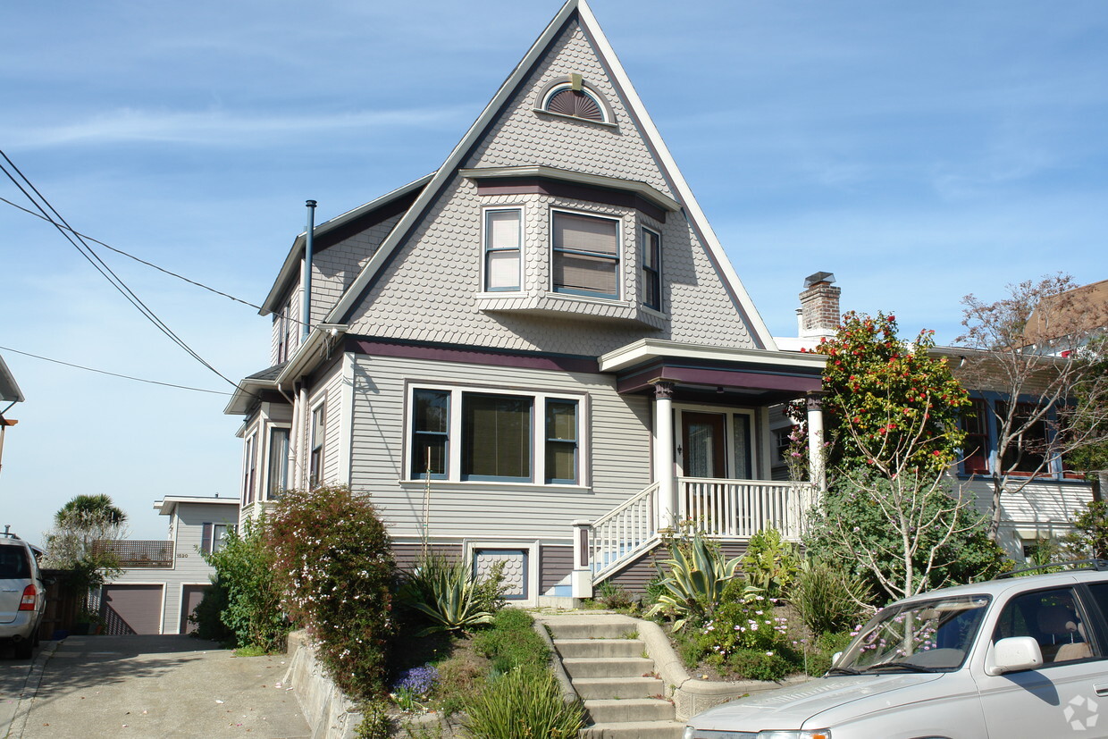 Building Photo - 1518 Grant St