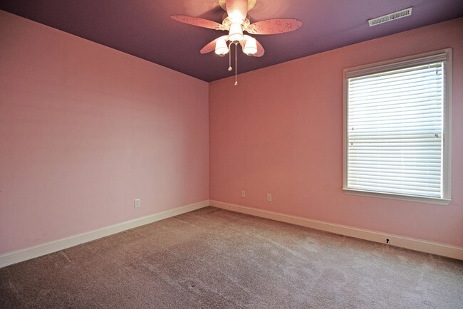 Foto del edificio - 3384 Willow Lake Cir