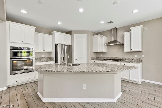 Building Photo - 7205 Pine Bridge Ct