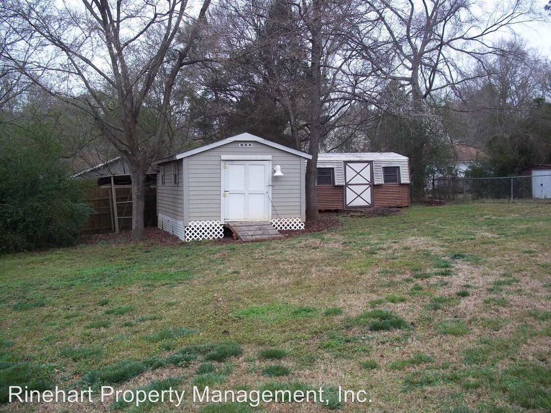Building Photo - 3 br, 2 bath House - 2083 Ridgecrest Road