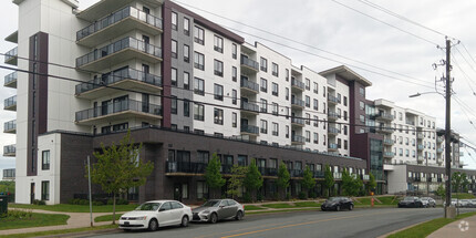 Building Photo - Wentworth Terrace Estates 185