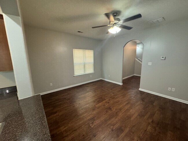 Building Photo - 7931 Bay Meadow Cir S