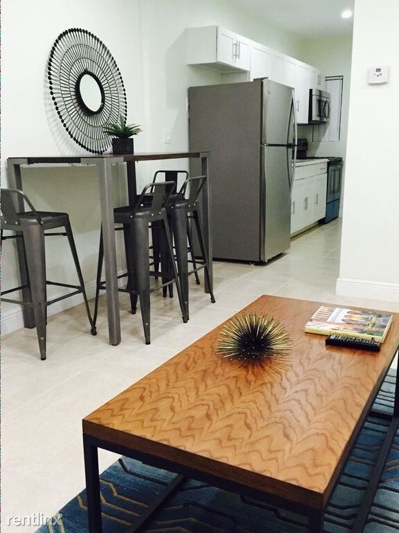 Foto del edificio - 2 br, 1 bath - 310 N Mesa St
