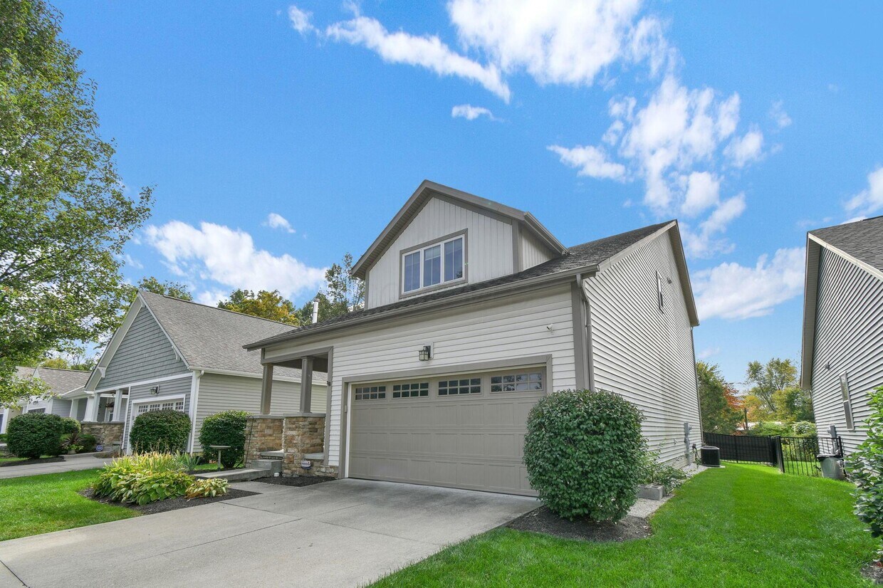 Foto principal - 210 Autumn Way