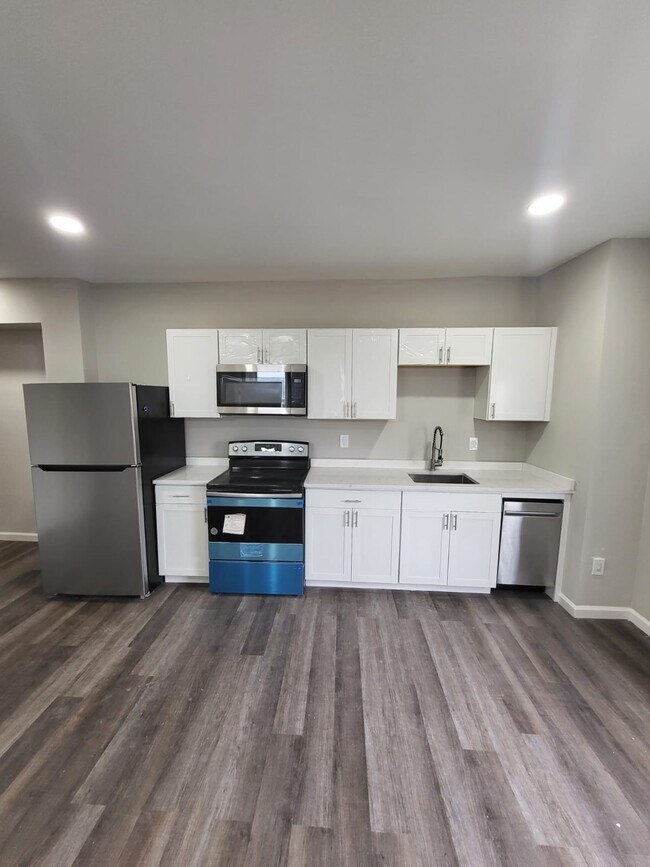 Foto del edificio - 132 N 50th St