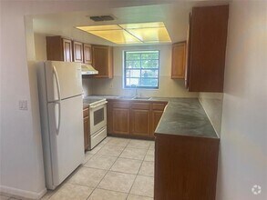 Building Photo - 8507 Sunset Dr