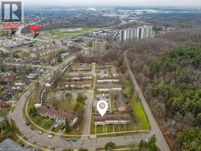 Building Photo - 165 Green Valley Dr