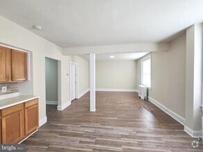 Building Photo - 61 Owen Ave